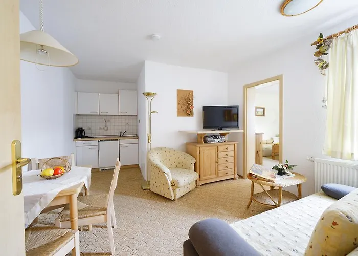 Landpension Risch Gæstehus 3*